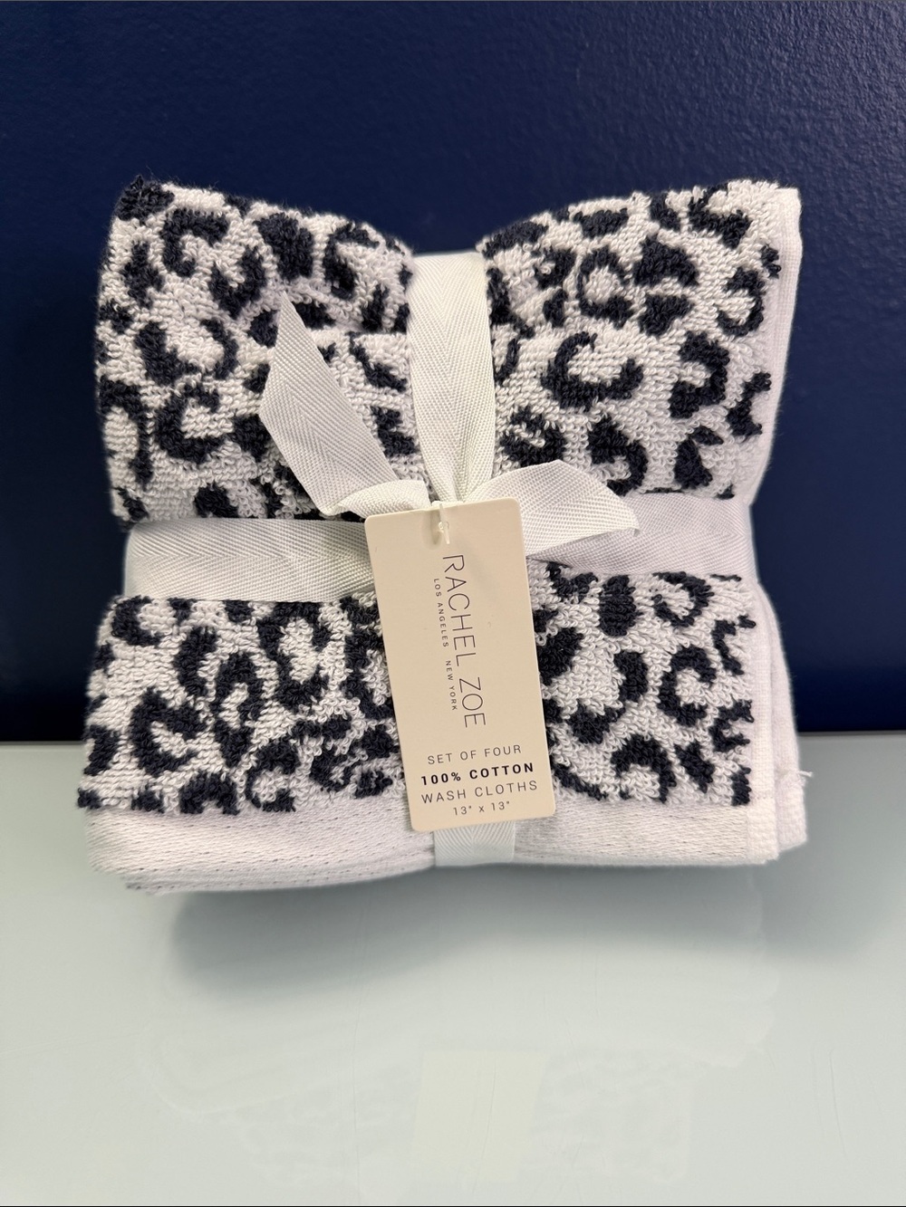 NWT Rachel Zoe Cheetah Print Wash Cloths